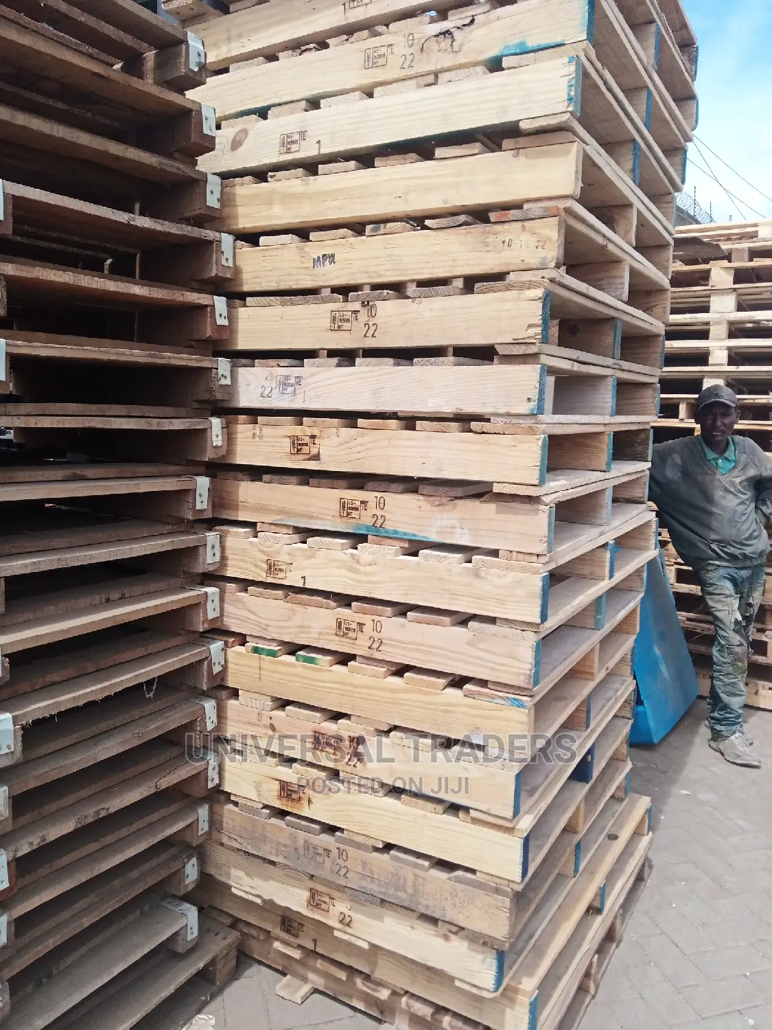 Wood Pellets - Frame Wooden Pallets