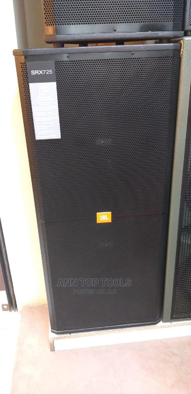 JBL SRX725 Dual 15" 4800W 2-Way Loudspeaker
