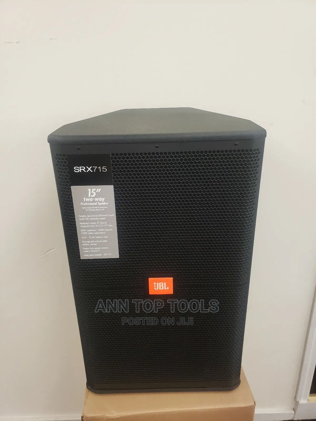 Jbl Srx 715: 15′′ High-Power Two-Way Loudspeaker