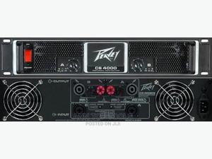 Peavey CS 4000 Power Amplifier - main view