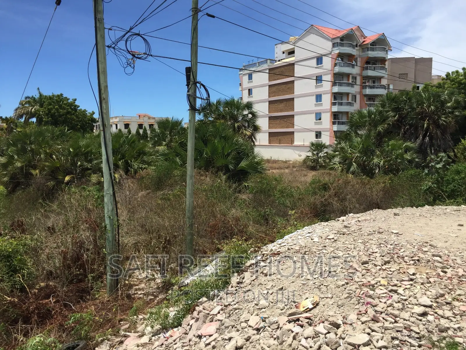 1/8 Valuable Plot for Sale in Links Road Nyali
