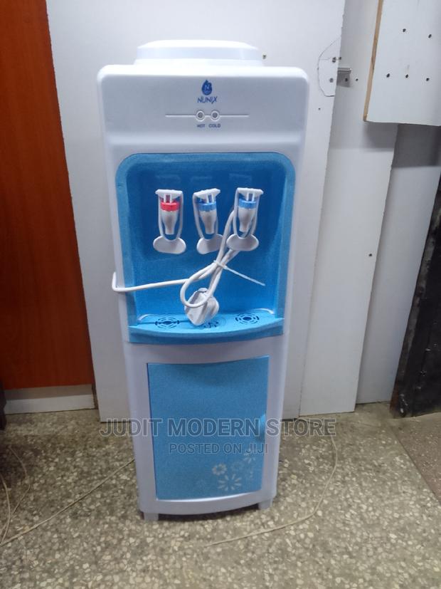 Water Dispenser Hot and Cold