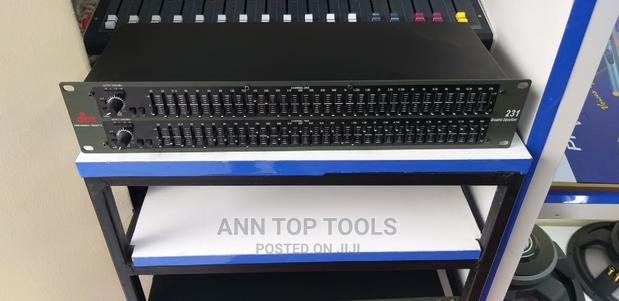 DBX231 Graphic Equalizer - main view