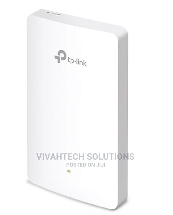 Tp-Link AX1800 Wall Plate Wifi 6 Access Point EAP615 - main view