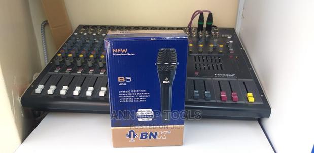 BNK B5 Wireless Microphone - thumbnail 3