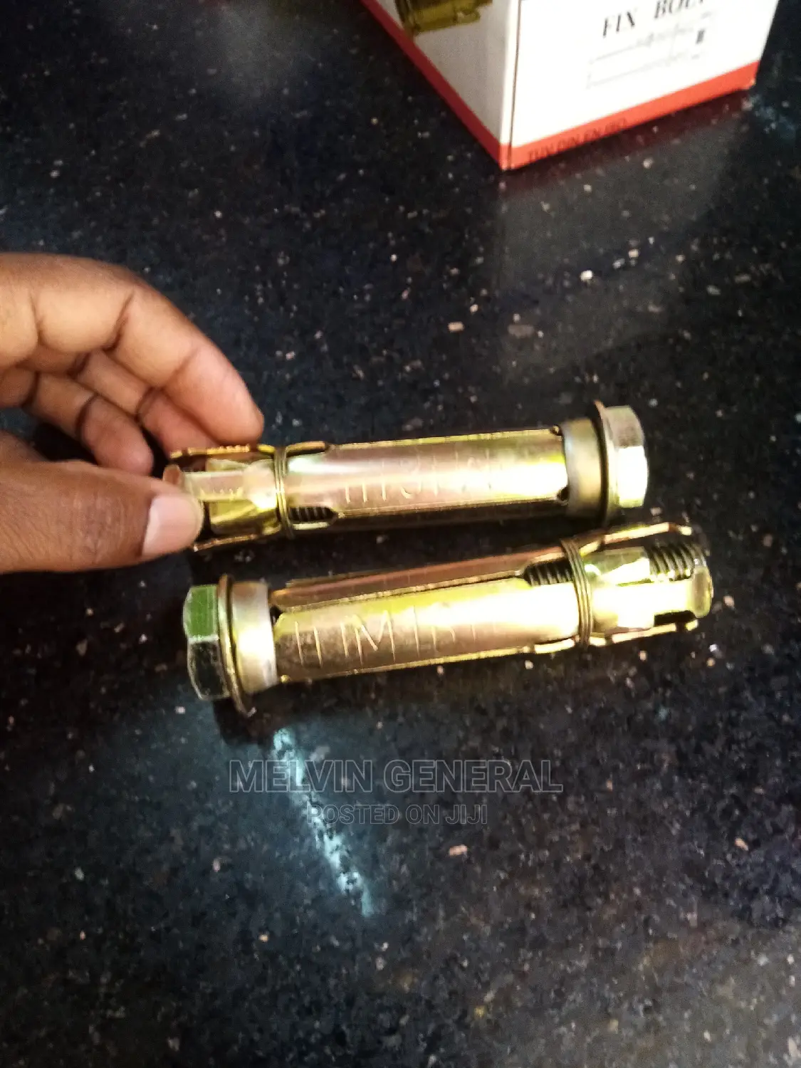 Rawl Bolt M16