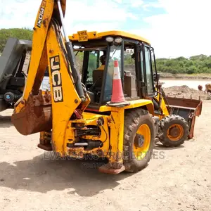 Graders, Backhoe, Wheeloader, Excavator, Rollers for Hire