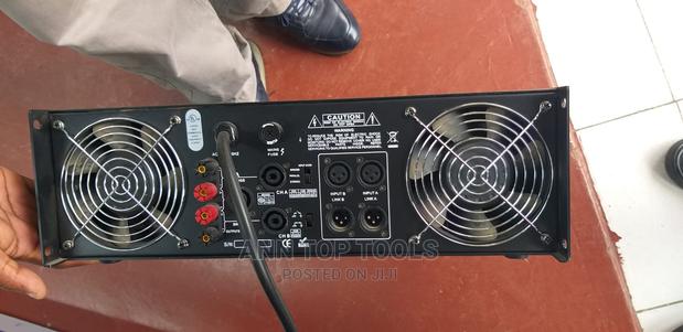 QSC RMX 4050 HD Professional Power Amplifier - thumbnail 2