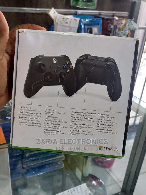 Xbox Pad Carbon Black - thumbnail 2