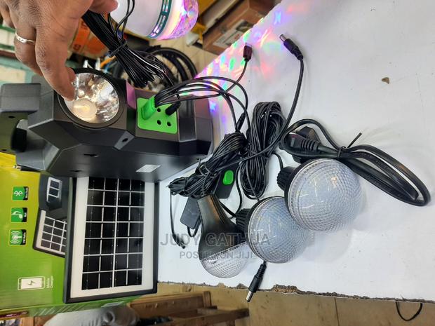 6 Bulb Solar Light - main view