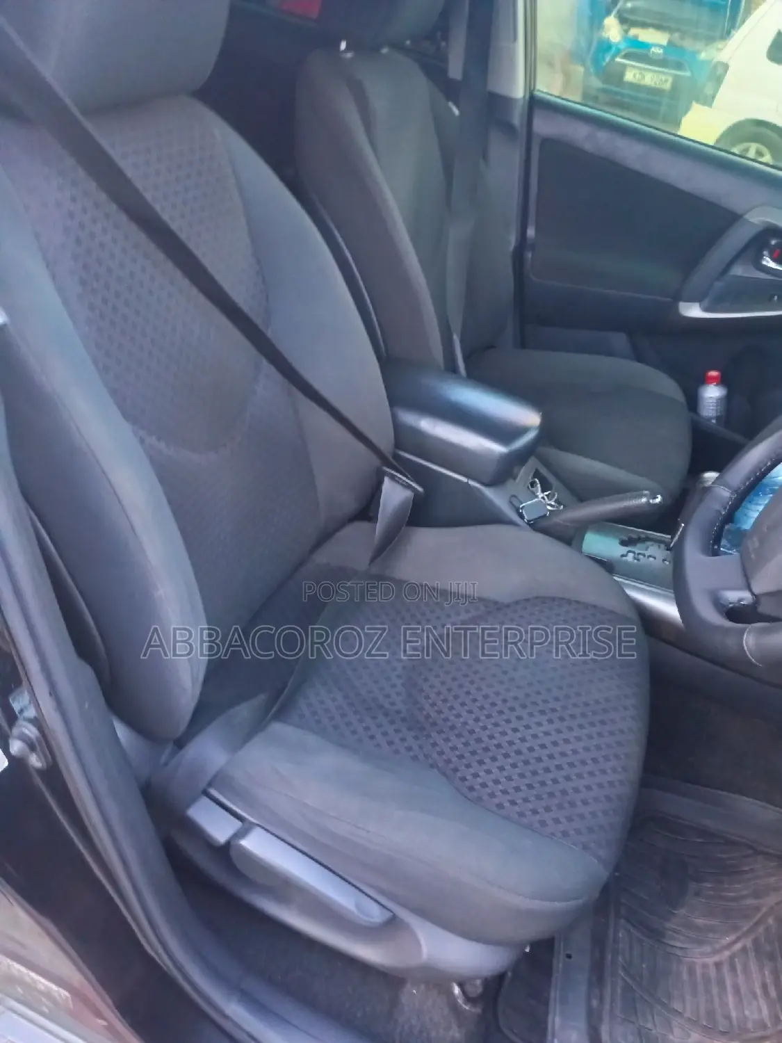 Toyota Vanguard 2012 Black