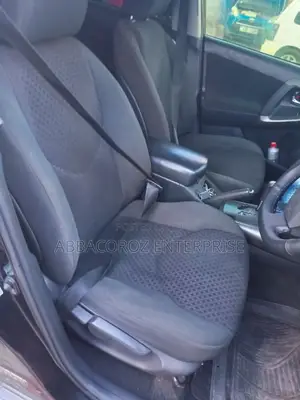 Toyota Vanguard 2012 Black