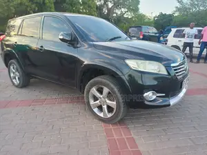Toyota Vanguard 2012 Black