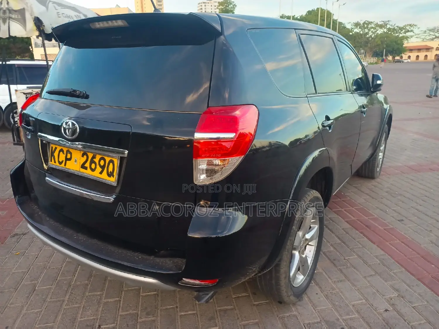 Toyota Vanguard 2012 Black