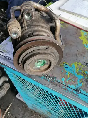Toyota Hiace 5l Ac/Air Conditioner Pump
