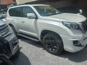 Toyota Land Cruiser Prado 2.7 VVT-i 2016 White