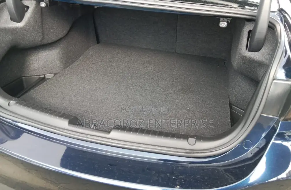Mazda Atenza 2016 Blue