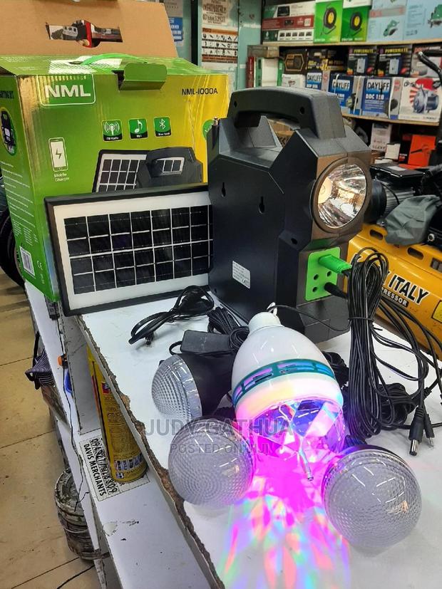 Colourful Solar Light Wiyh Radoi