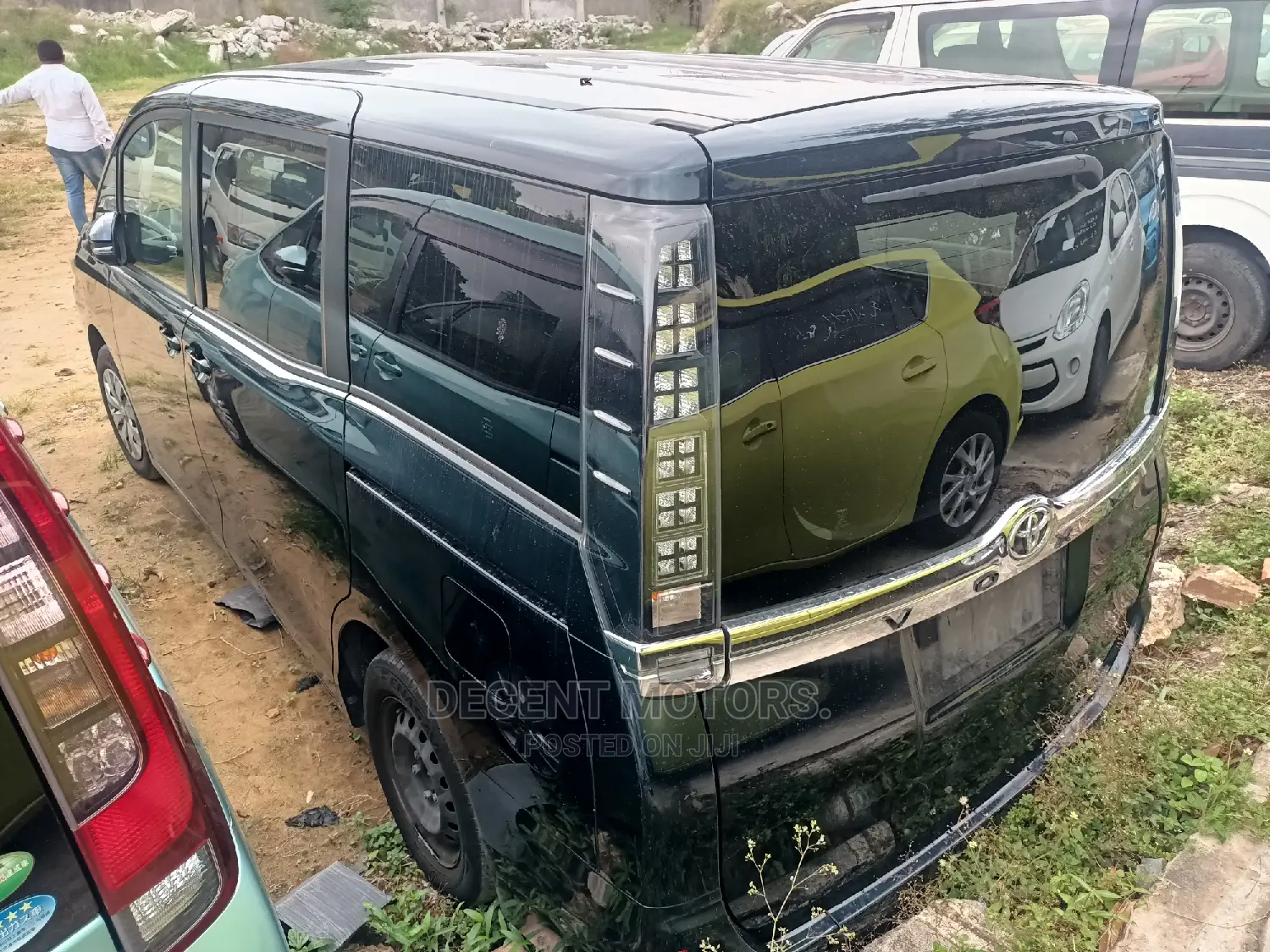 Toyota Voxy 2017 Gray