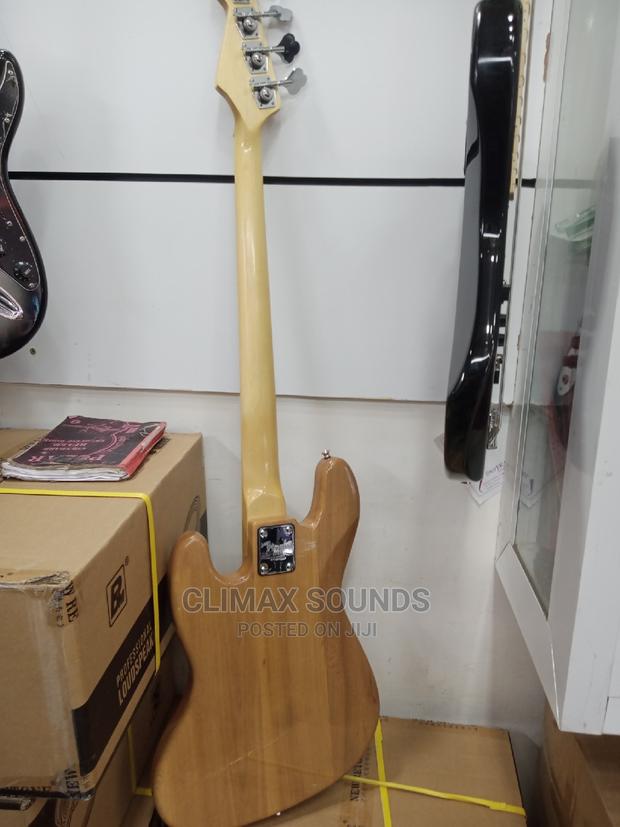 Jazz Bass Guitar 4 Strings - thumbnail 3