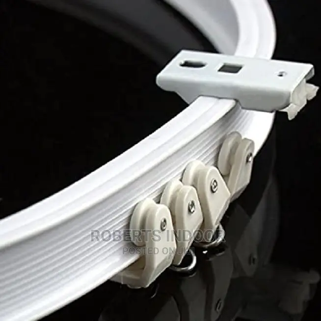 Bendable Curtain Rails With Flexible Tracks
