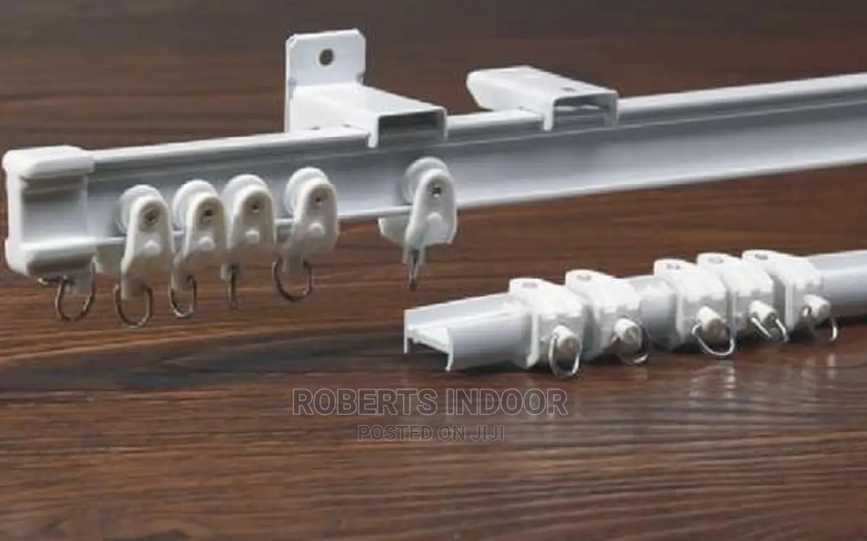 Making Tracks Wiith Bendable Rails+Inclusive All Accessories