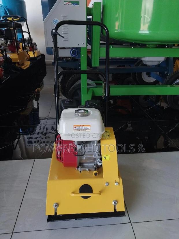 Honda Plate Compactor 80kgs.