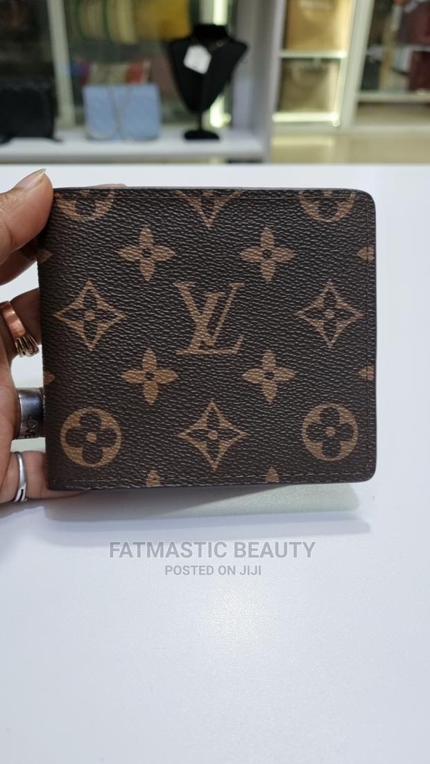 Louis Vuitton Wallet for Men - thumbnail 3