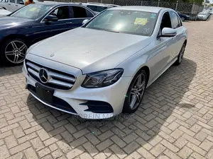 2016 Mercedes-Benz E200 Silver Advanced Sedan