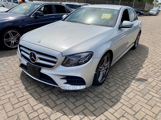 Mercedes-Benz E200 2016 Silver