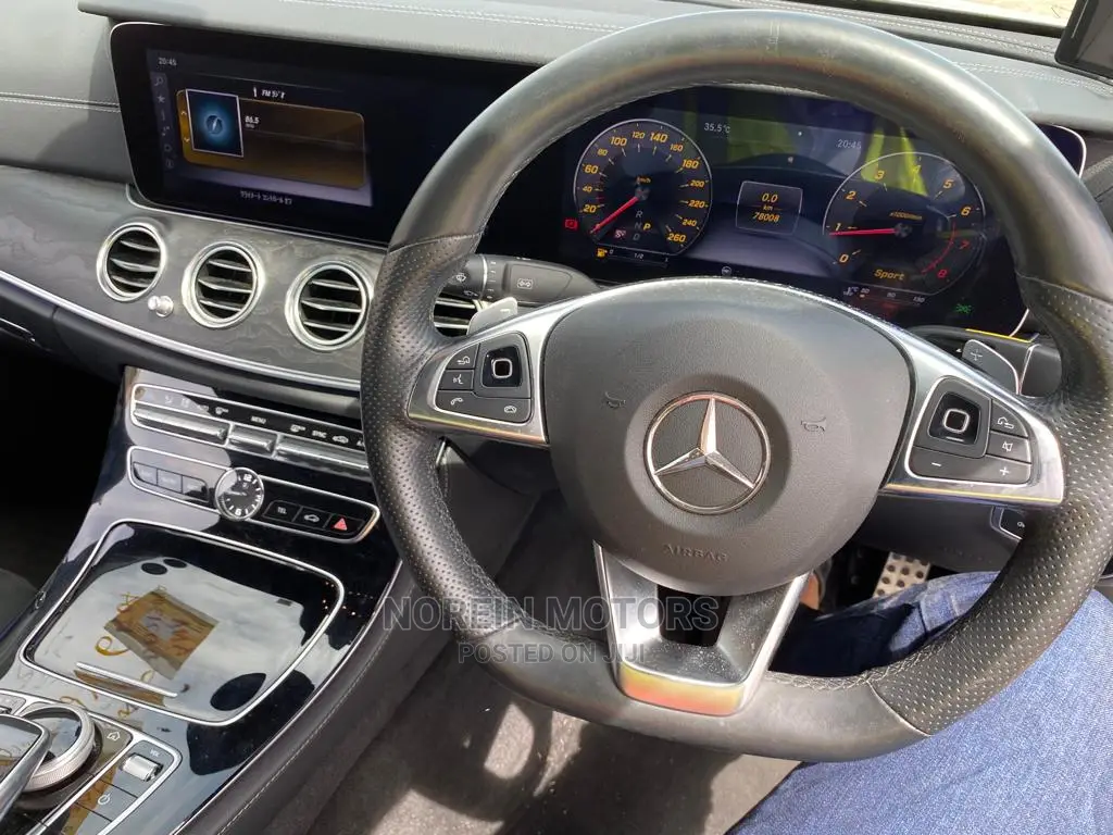 Mercedes-Benz E200 2016 Silver