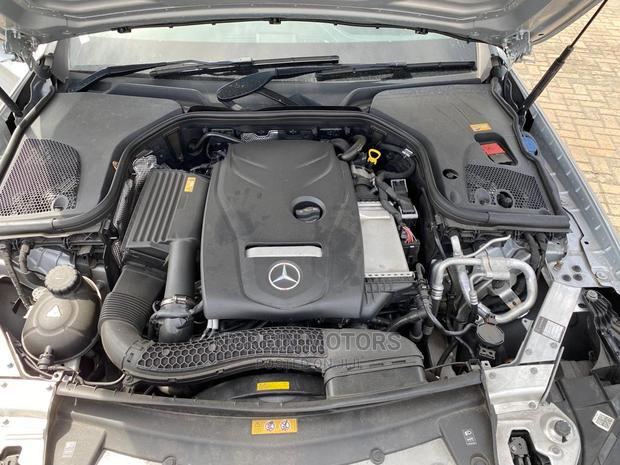 Mercedes-Benz E200 2016 Silver - thumbnail 8