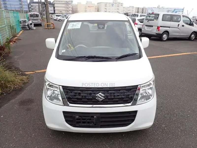 Suzuki Wagon 2015 White
