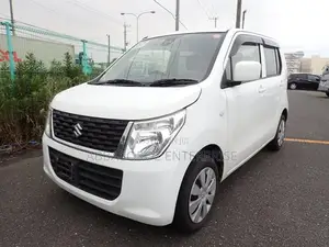 Suzuki Wagon 2015 White