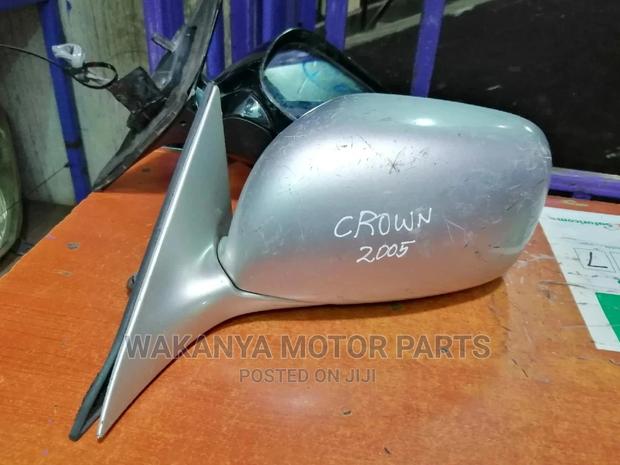 Toyota Crown 2005 To 2007 Electric Side Mirrors