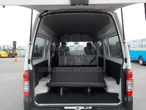 Nissan Caravan (Urvan) 2016 White