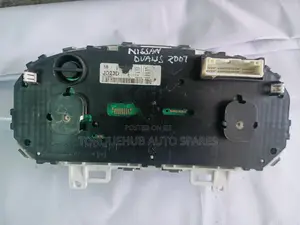 Nissan Dualis Clock