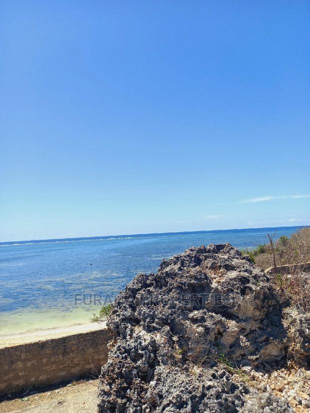 For Sale 1 Acre Prime Beach Land Kikambala - thumbnail 3