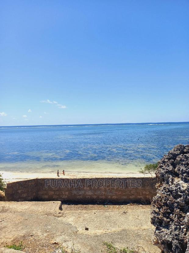 For Sale 1 Acre Prime Beach Land Kikambala - thumbnail 4