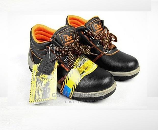 Rockrander High Quality Safety Boots - main view