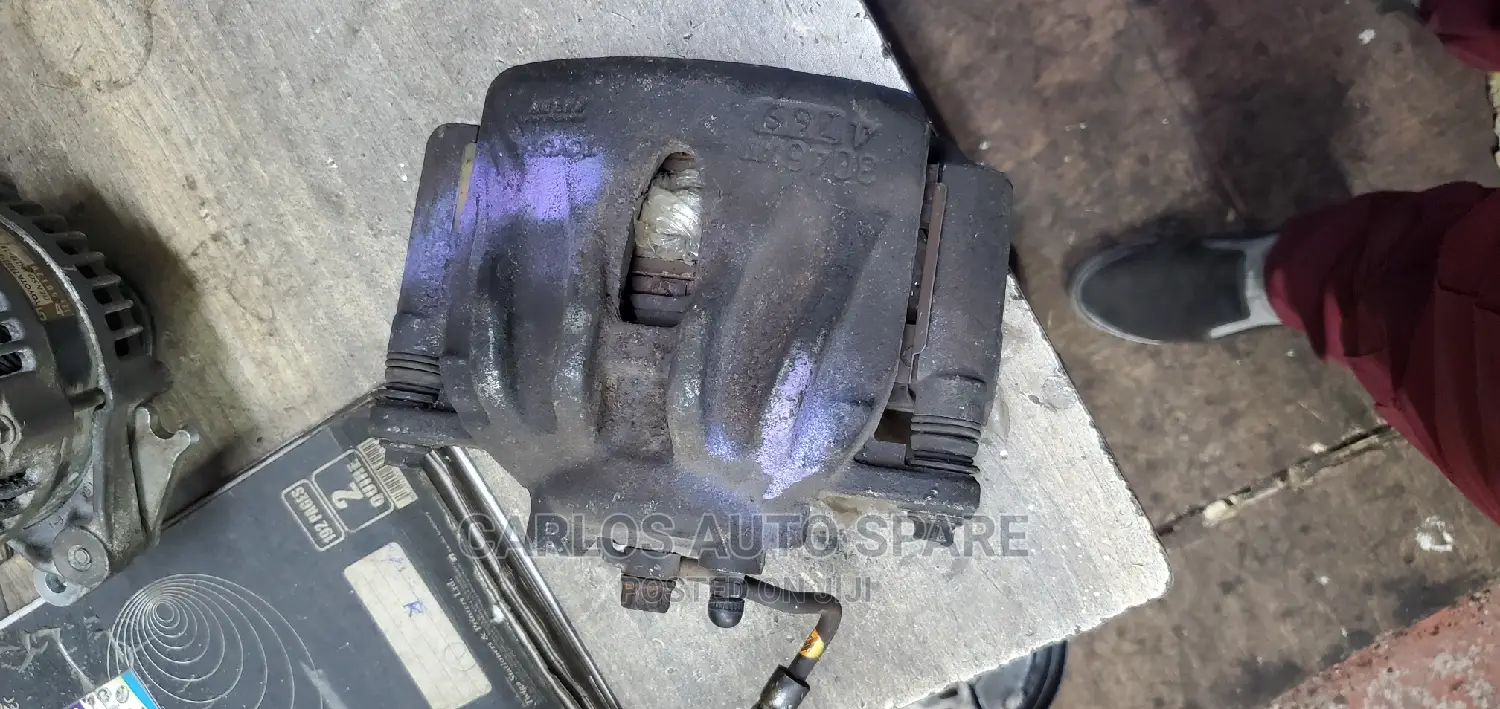 Brake Caliper Hilux Vigo 2wd (South Africa