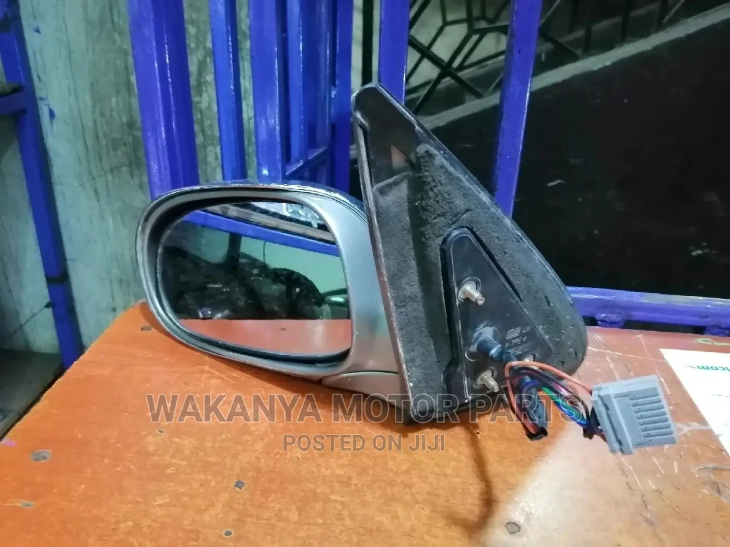 Nissan Bluebird Sylphy N16 Power Mirrors With Chrome Cover