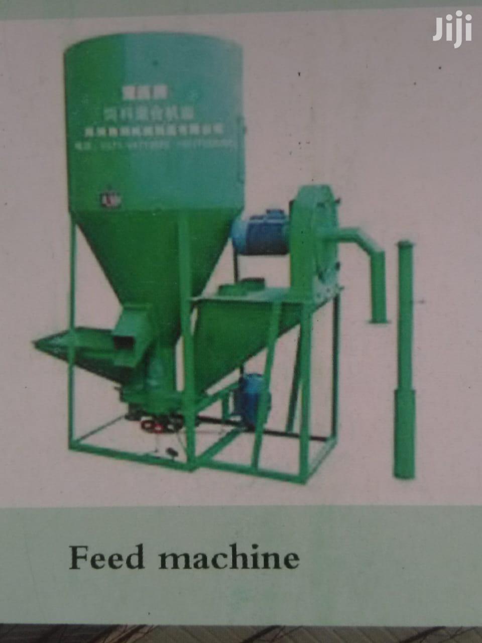 Modtec: Imported 1000kgs Feed Mixer With Crusher