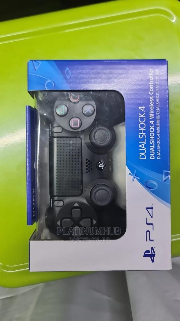 SONY Wireless Controller PS4 (Original) - main view