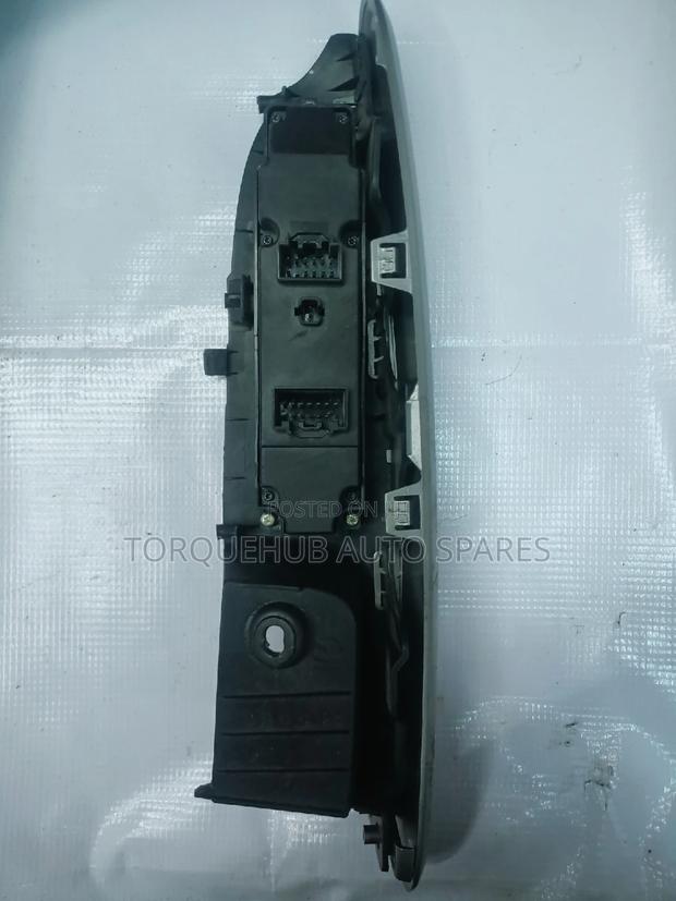 Mazda Demio Skyactive Power Window Switch - thumbnail 3