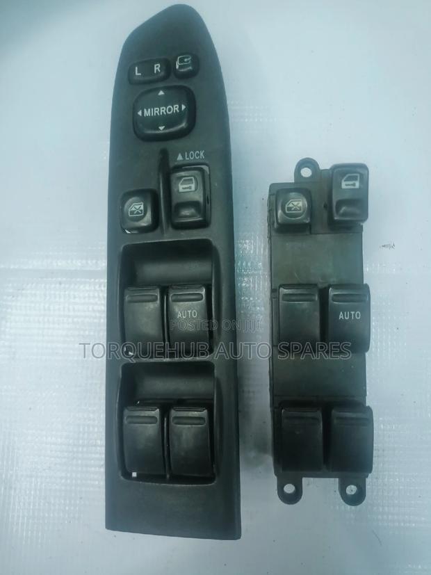Nissan X-Trail NT30 Power Window Switch