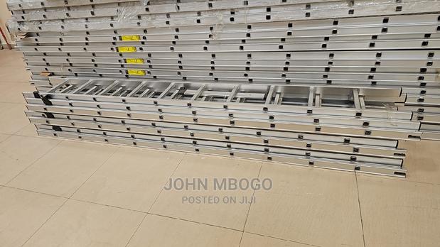 Aluminium Extension Ladder - main view