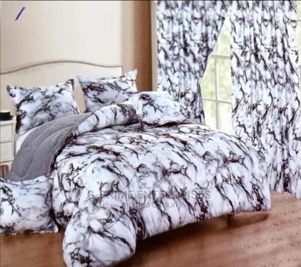Woolen Duvets With Matching Curtains