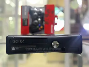 Xbox 360 Chipped With 10 Games