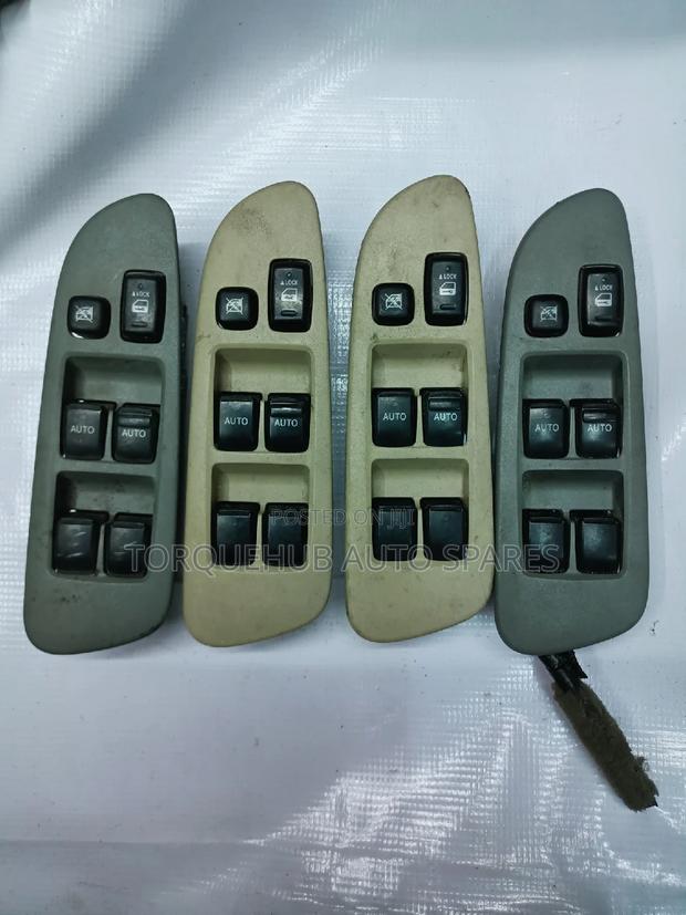 Sienta Power Window Switch - main view
